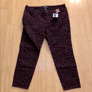 NWT Jordache Animal Print Mid Rise Skinny Jeans